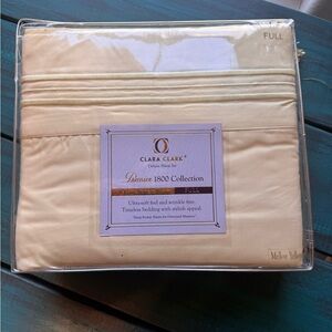 Clara Clark Deluxe Mellow Yellow Sheet Set - Full